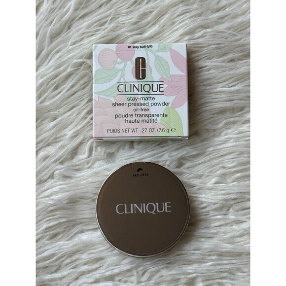 Clinique Stay Matte Sheer Pressed Powder Foundation 01 Stay Buff - Picture 3 of 11
